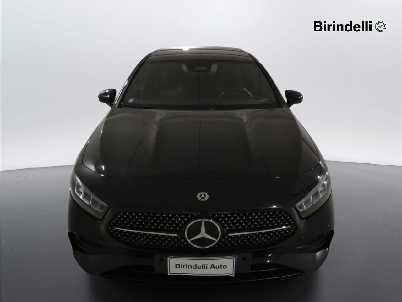Mercedes-Benz Classe A (W177) - A 180 d Automatic AMG Line Premium