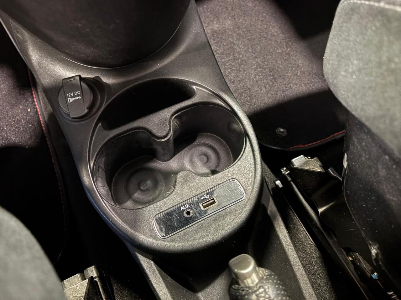 Abarth 595 1.4 t-jet Competizione 180cv