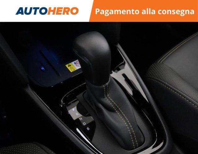TOYOTA Yaris Cross 1.5 Hybrid 5p. E-CVT AWD-i Adventure