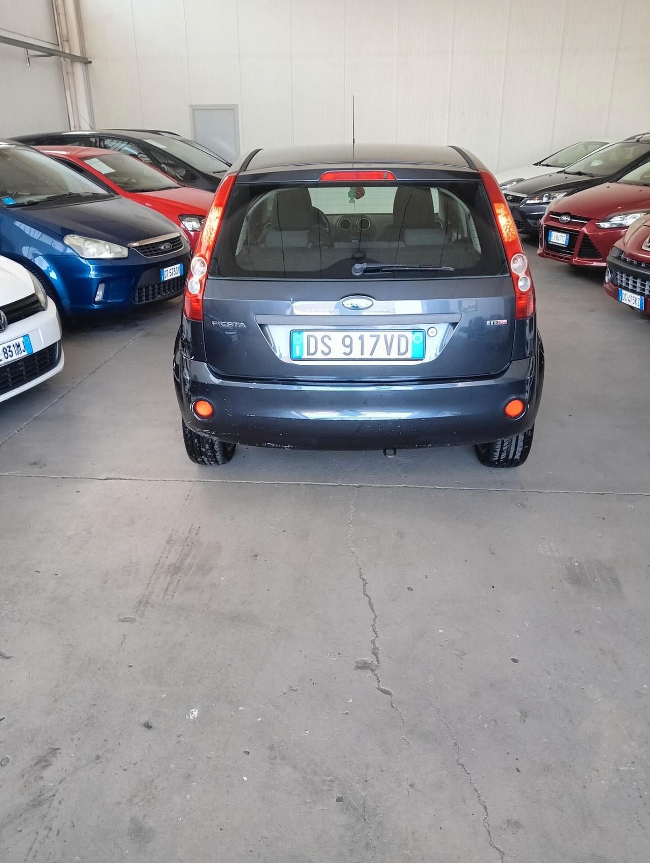 Ford Fiesta 1.2 16V 5p. Ghia