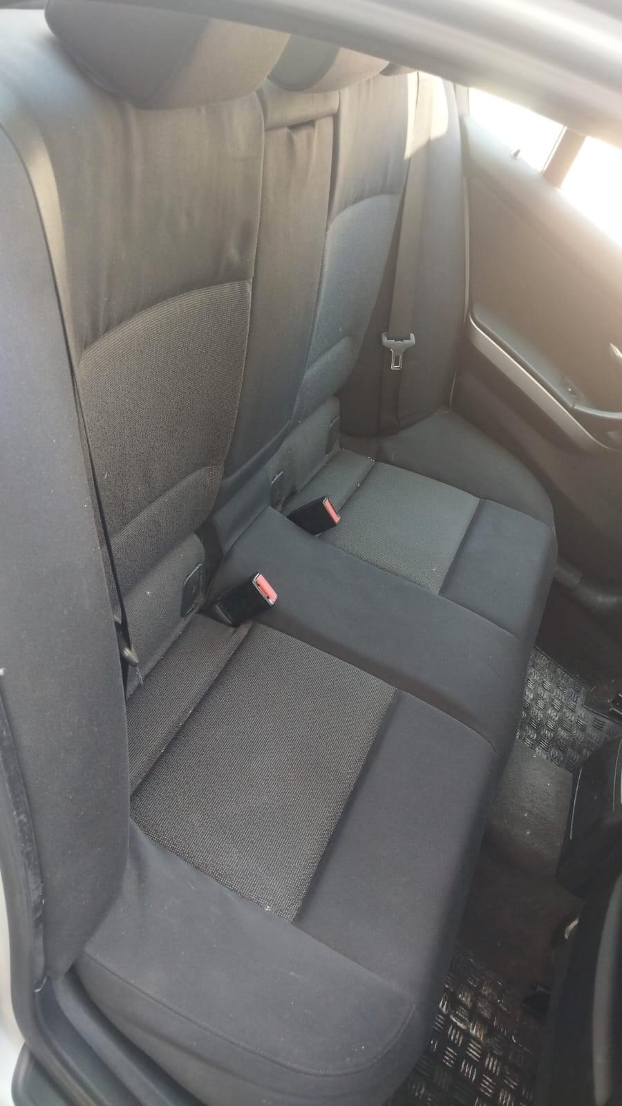 Bmw 320 320d cat Attiva