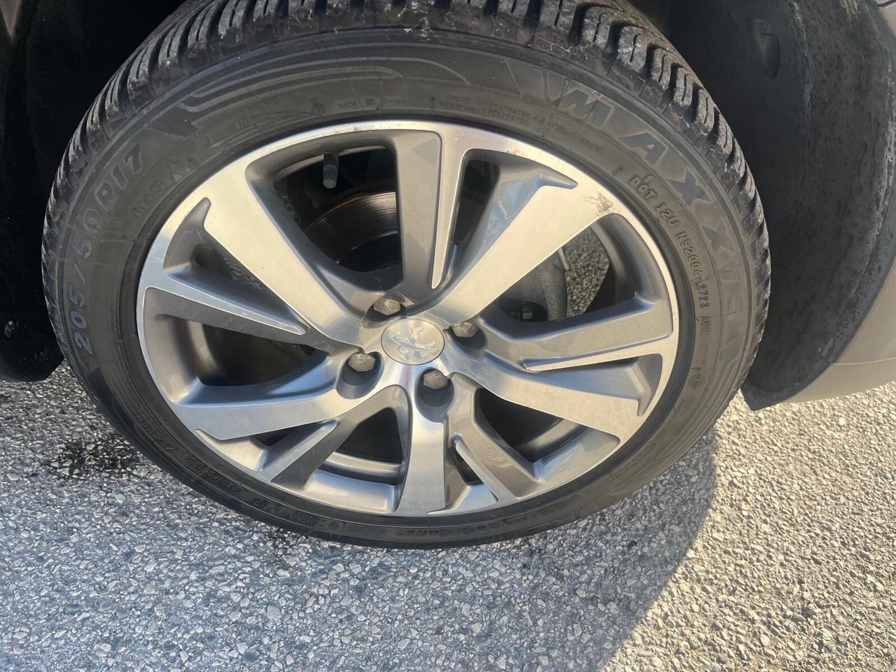 Peugeot 2008-1.5 blue hdi-km 69000-2019