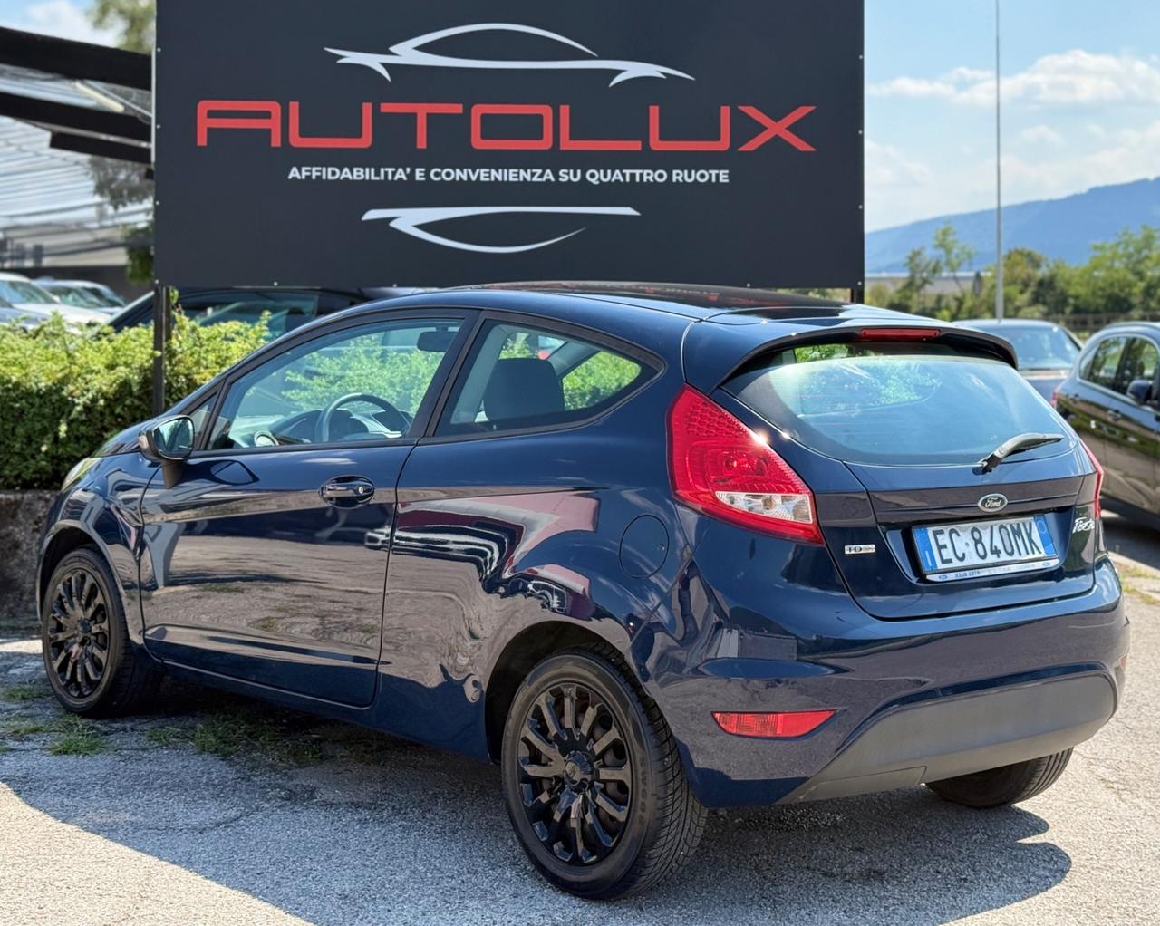 Ford Fiesta 1.4 TDCi 68CV 3 porte 143.000Km NEOPATENTATI