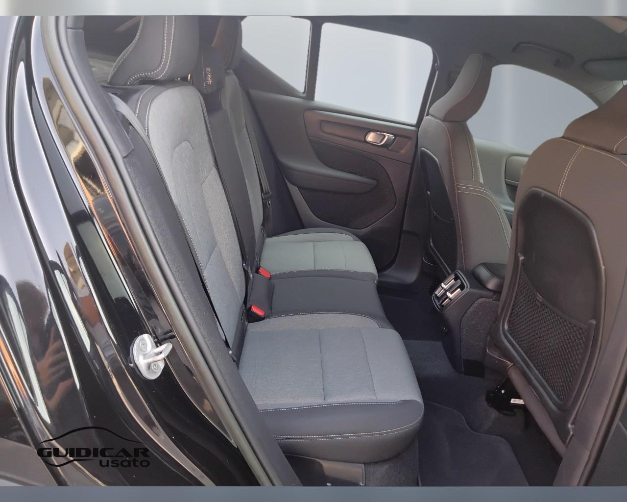 VOLVO XC40 2023 - XC40 1.5 t2 Core auto