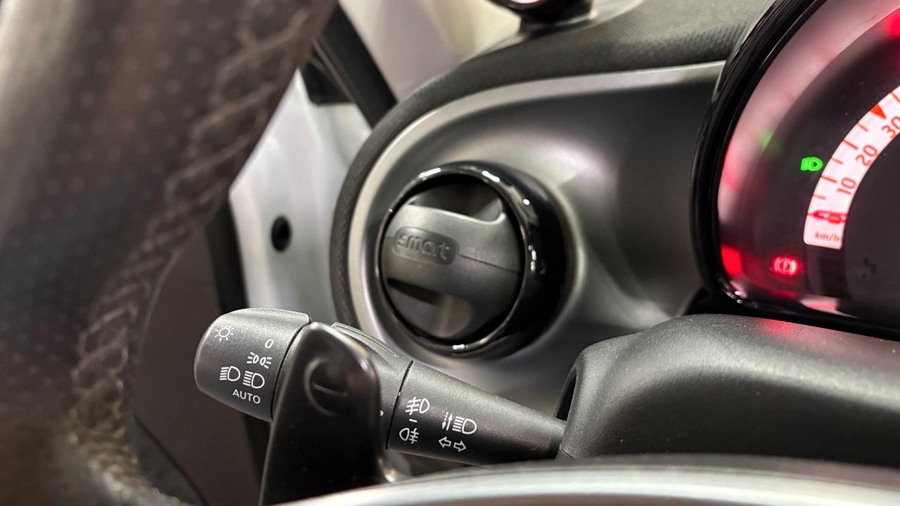 smart forFour 0.9 GPL turbo 90cv Superpassion Twinamic ITALIANA