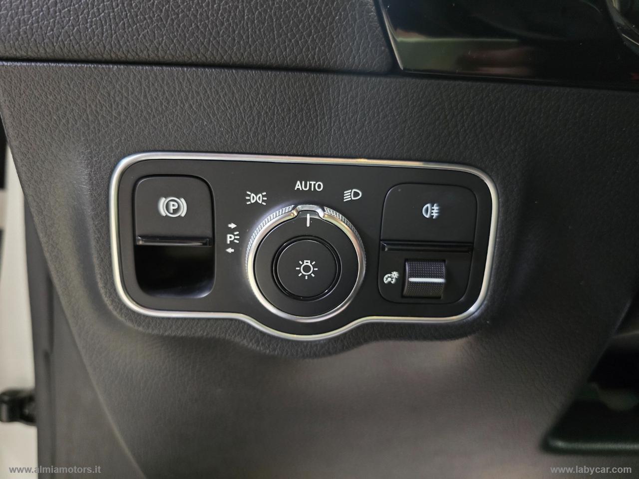 MERCEDES-BENZ B 180 d Automatic Executive