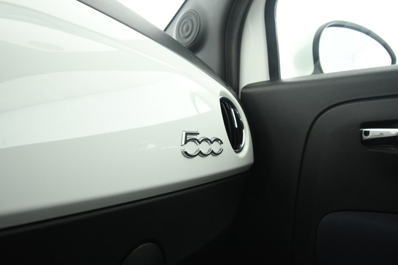 FIAT 500 1.0 hybrid Club 70cv BLUETOOTH+NEOPATENTATI