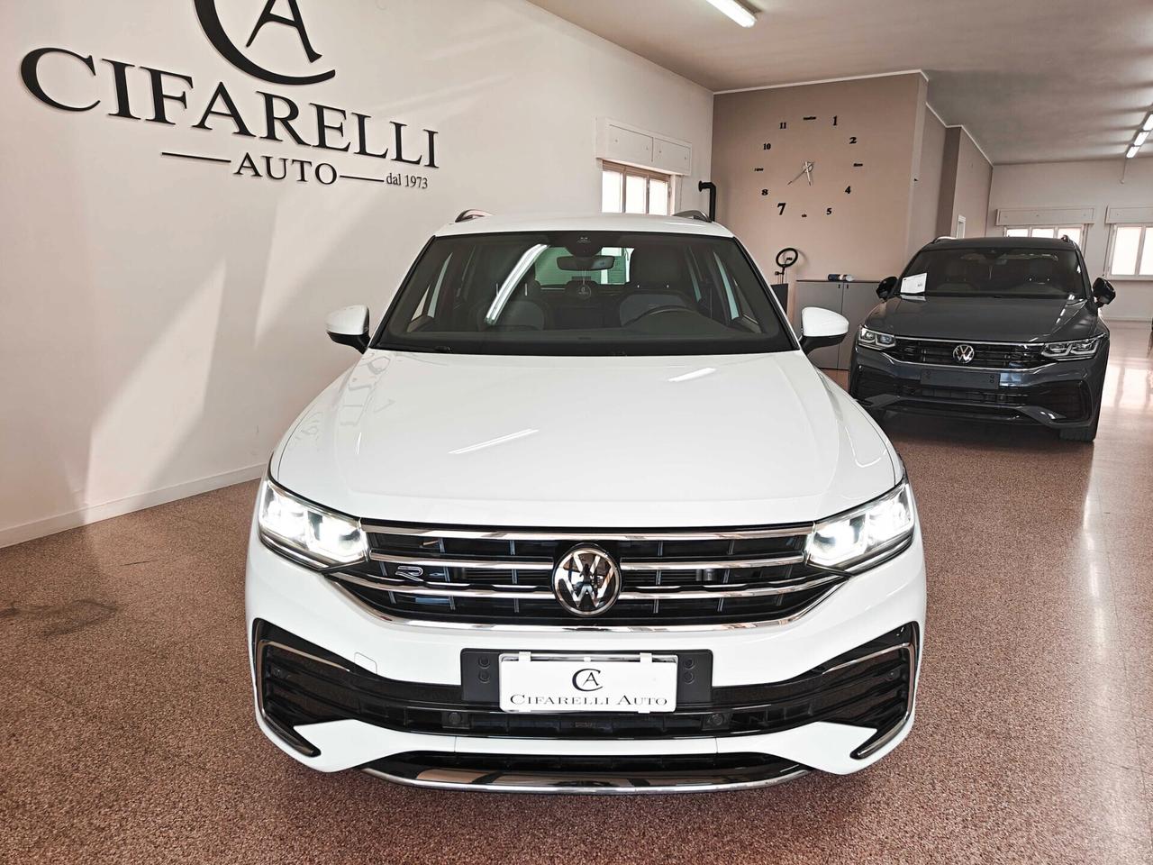 Volkswagen Tiguan 2.0 TDI 150 CV SCR DSG R-Line