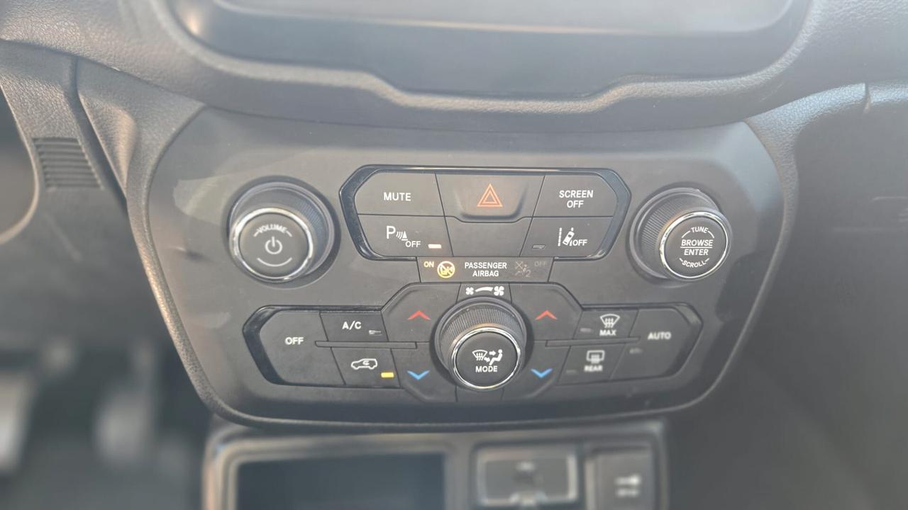 Jeep Renegade 1.6 mjt Limited 120CV Uff Italy Led Clima Lega
