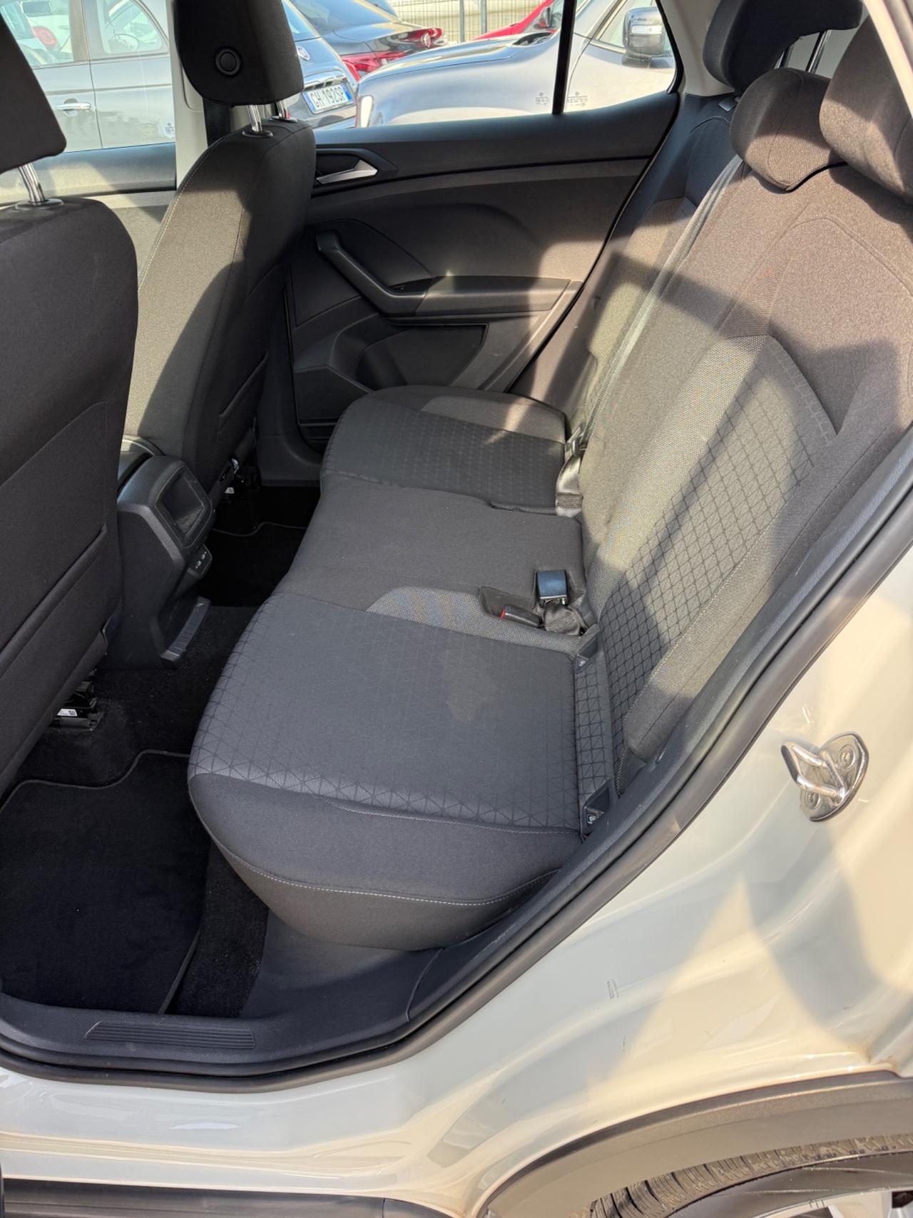 Volkswagen T-Cross 1.0 TSI Sport