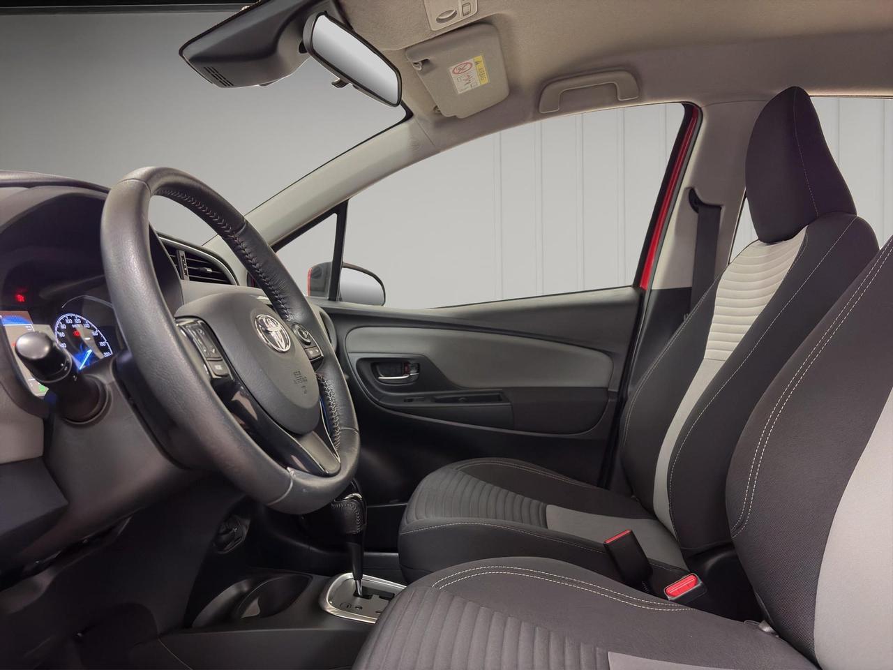 Toyota Yaris 5p 1.5h Active My18