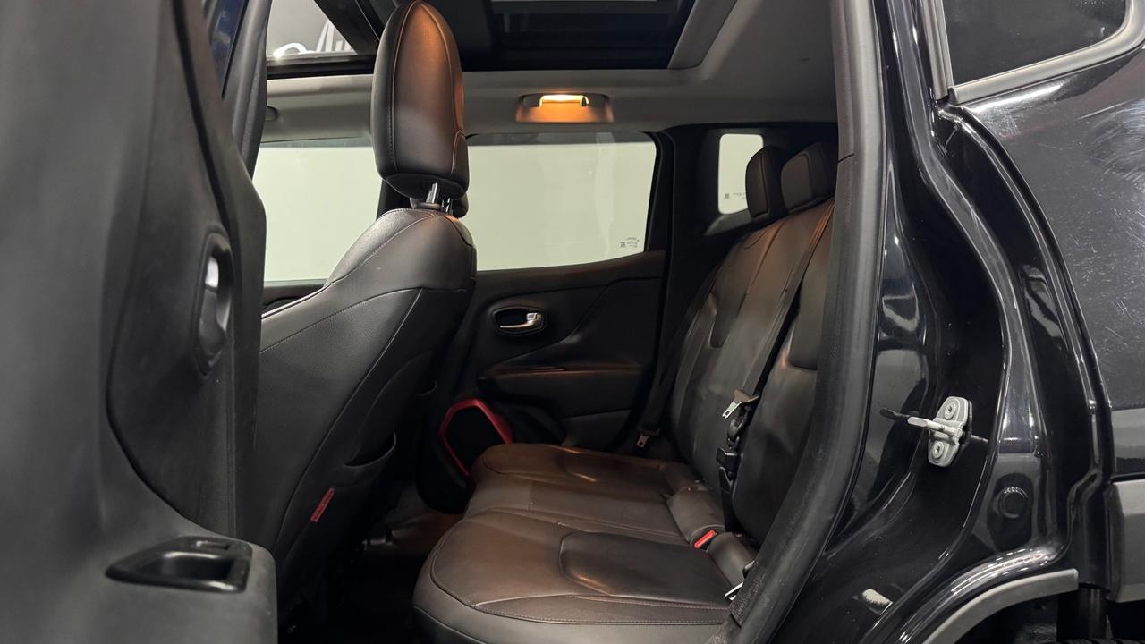 Jeep Renegade 2.0 Mjt 170CV 4WD Active Drive Low Trailhawk