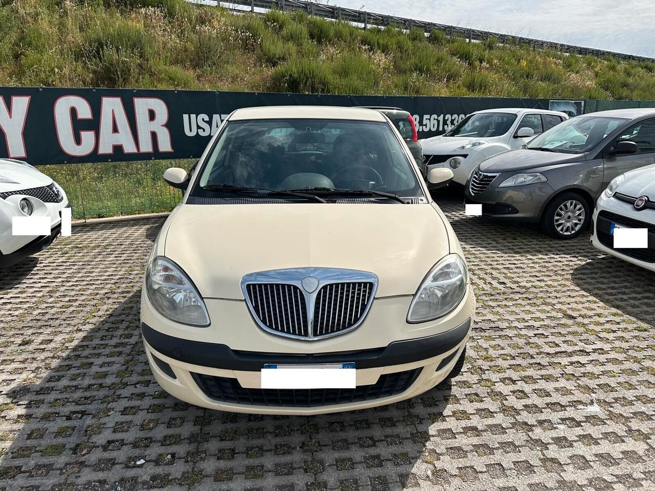 Lancia Ypsilon 1.2 Argento-2004