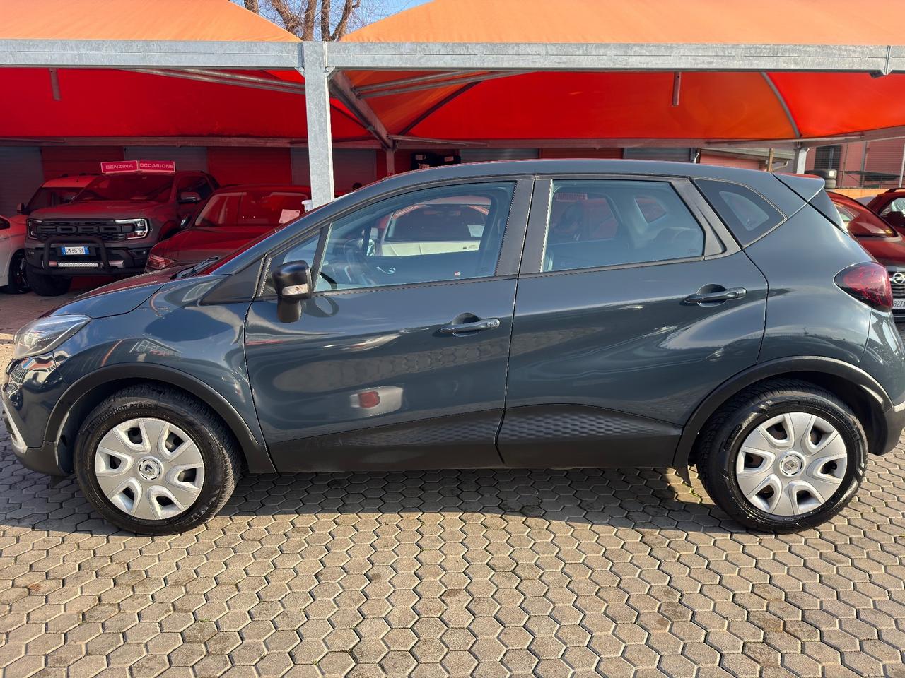 Renault Captur ADATTA A NEOPATENTATI 0.9 TCE GPL