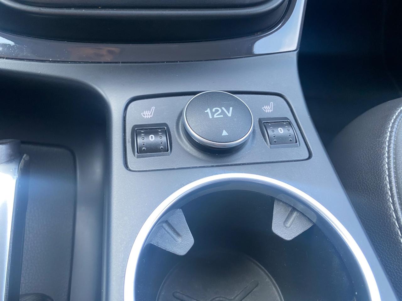 Ford Kuga 2.0 TDCI 163 CV 4WD Powershift Titanium
