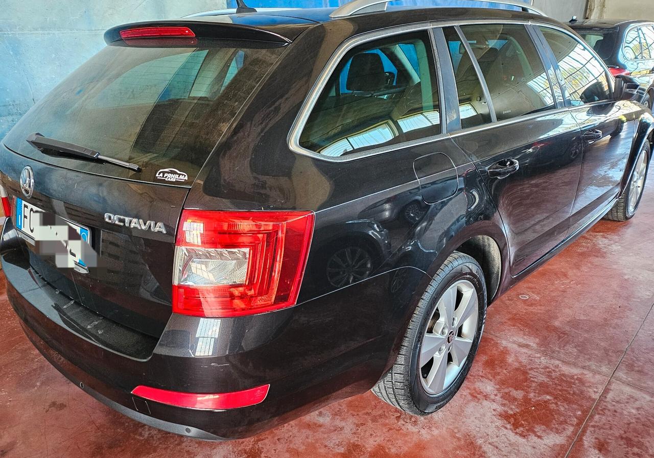 Skoda Octavia 1.6 TDI CR 110 CV Wagon Executive