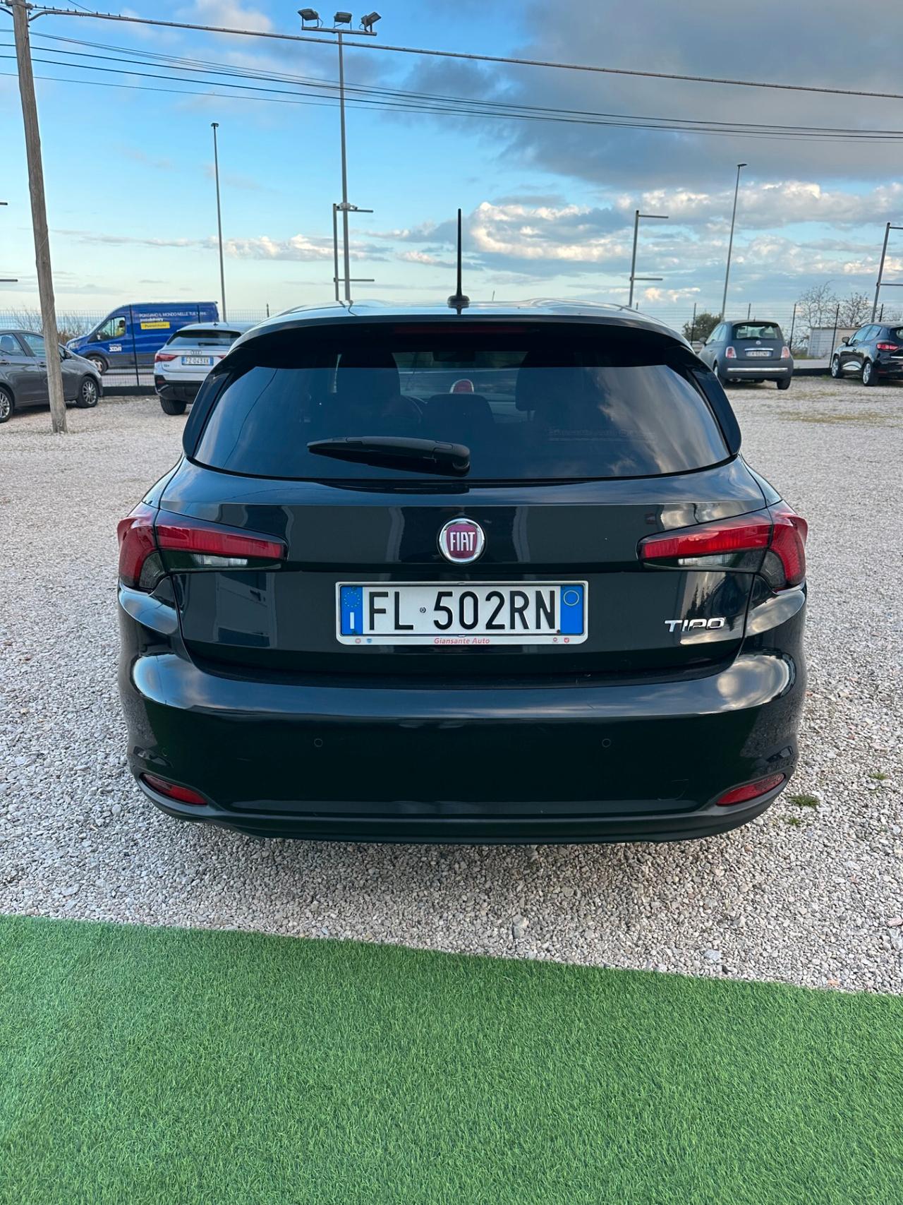 Fiat Tipo 1.4 5 porte Lounge