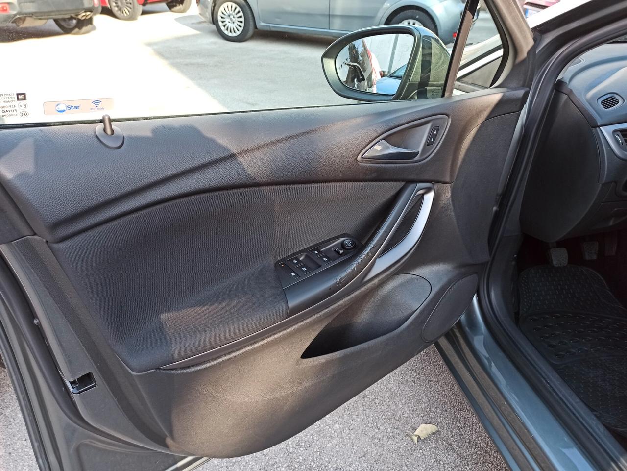 Opel Astra 1.6 CDTi Sw Sports Tourer Advance