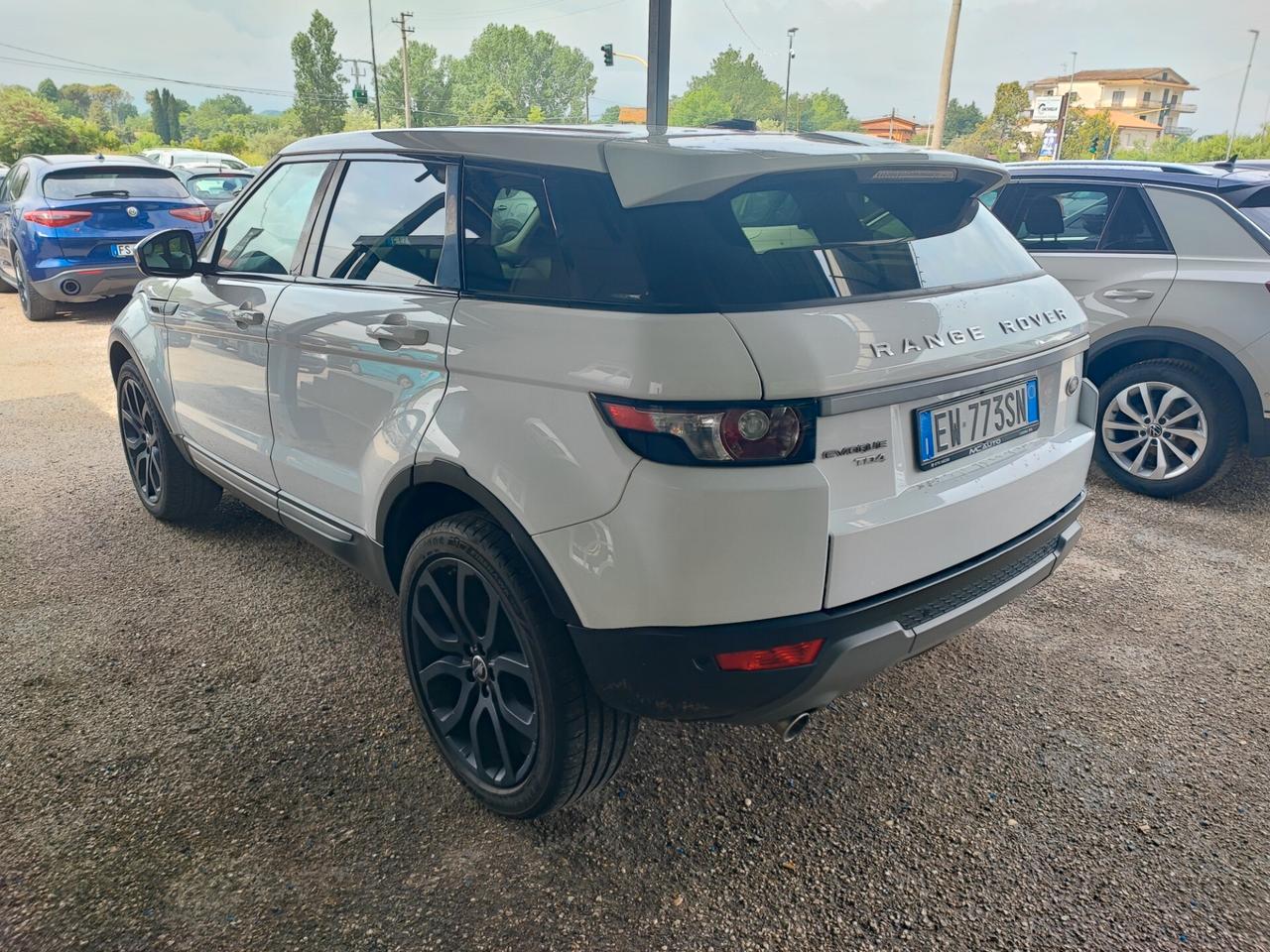 Land Rover Range Evoque 2.2 TD4 5p. Prestige