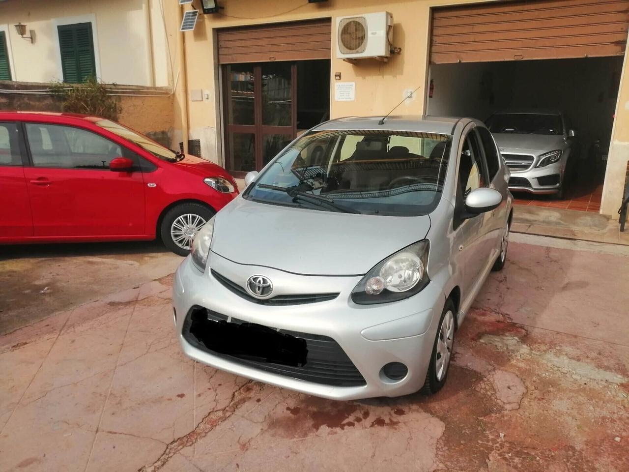 TOYOTA AYGO 1.0 68CV 2015 EURO 5 FULL BENZINA