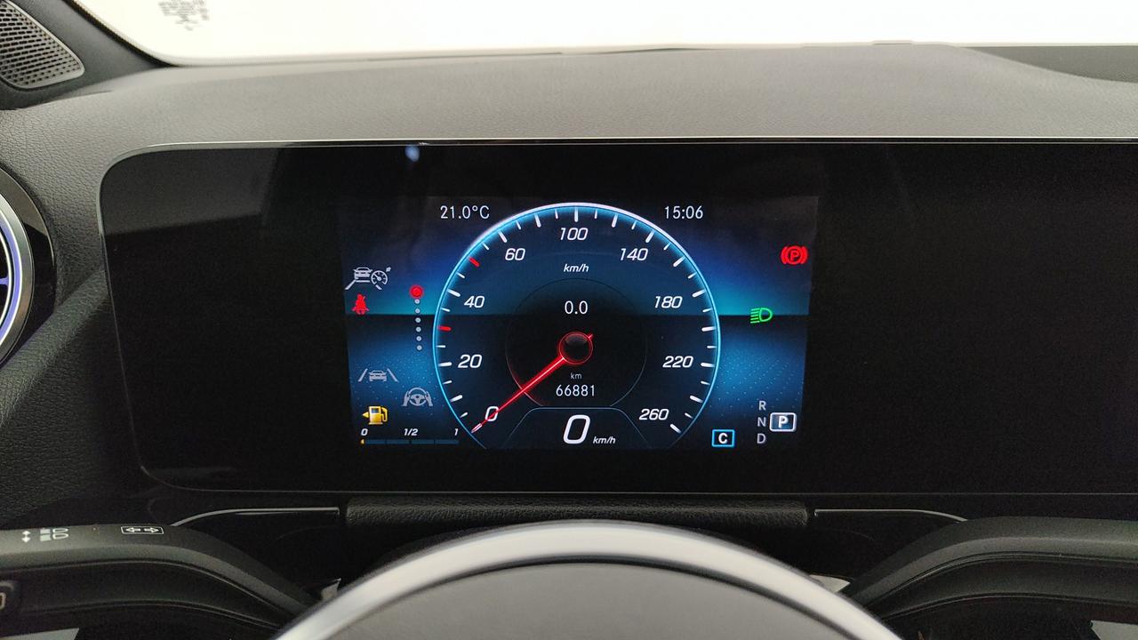 Mercedes-Benz B 180 d Sport auto