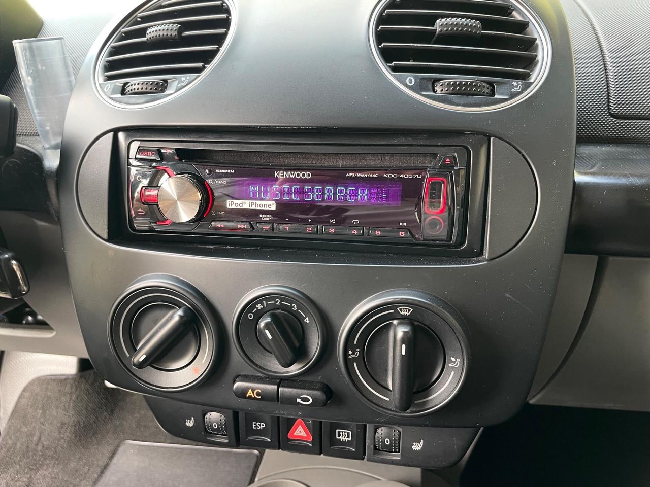 Volkswagen New Beetle 1.6 *SOLO 59000 KM*