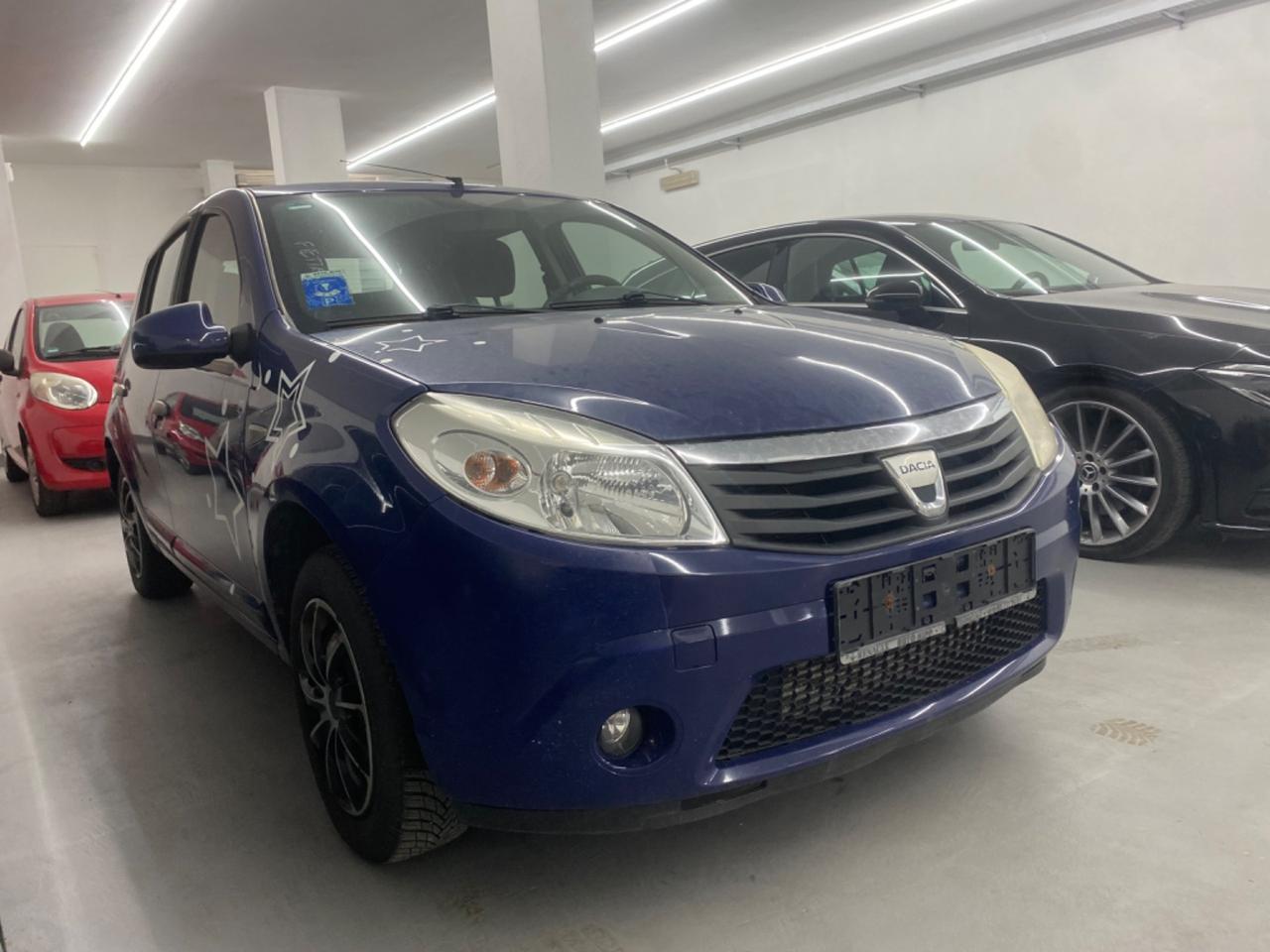 Dacia Sandero 1.5 dCi 70CV 5P GANCIO TRAINO