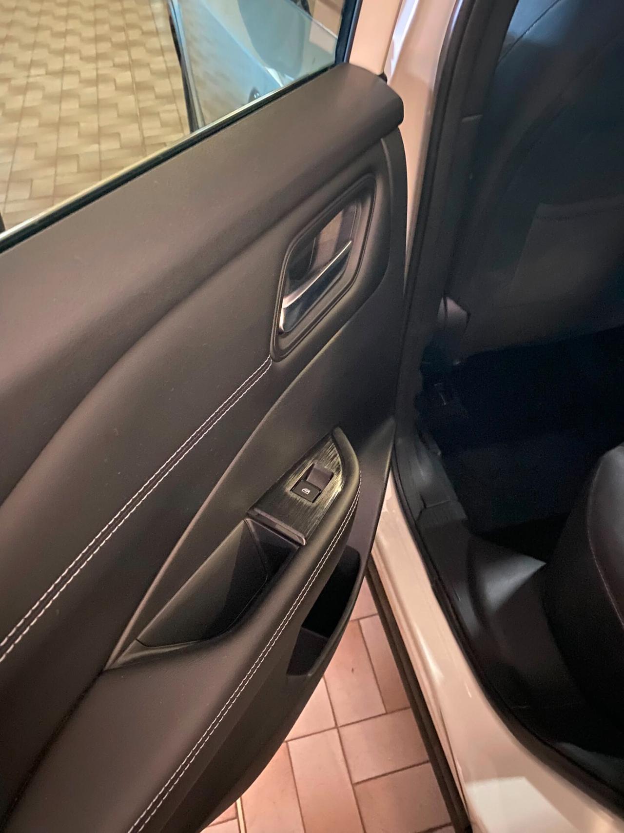 Nissan Qashqai MHEV 140 CV N-Connecta