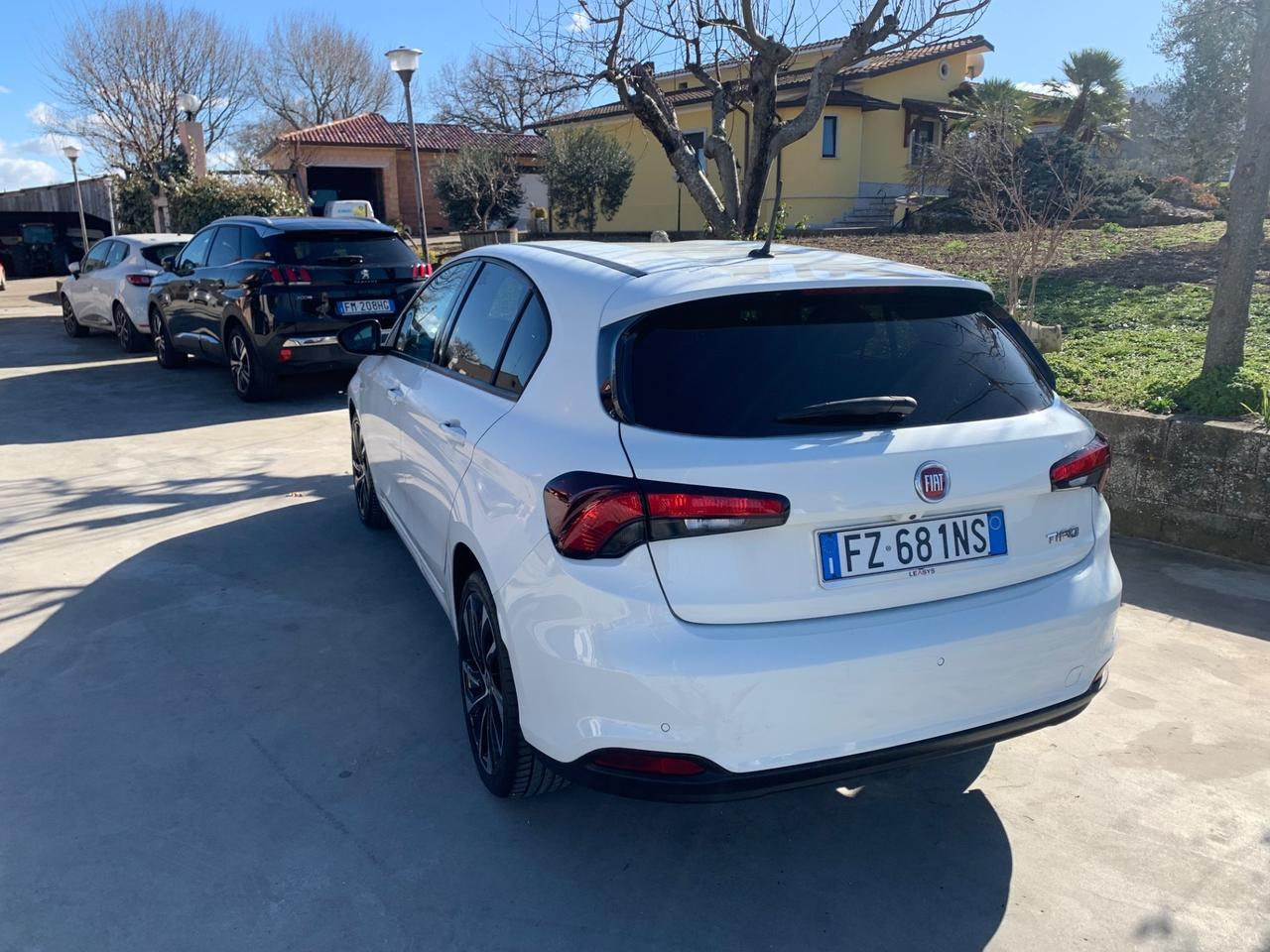 Fiat Tipo 1.6 Mjt S&S 5 porte S-Design