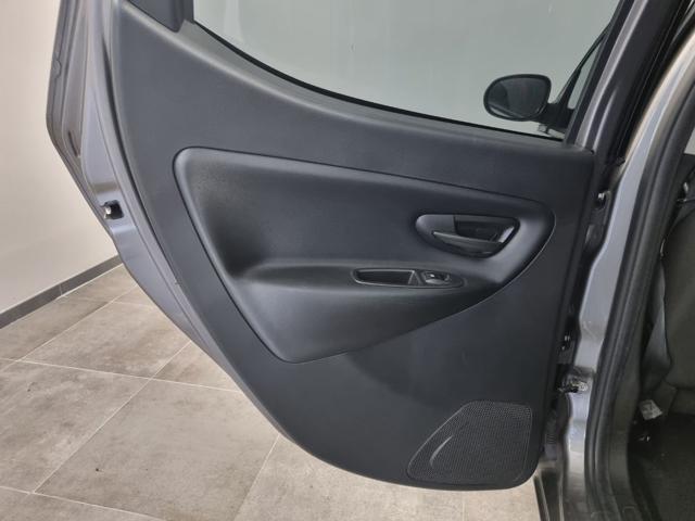 LANCIA Ypsilon 1.2 69 CV 5 porte S&S Platinum