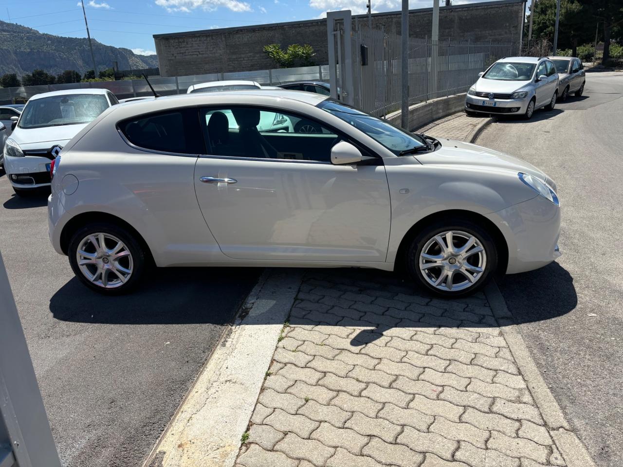 Alfa Romeo MiTo 1.4 78 CV 8V S&S Distinctive Sport Pack