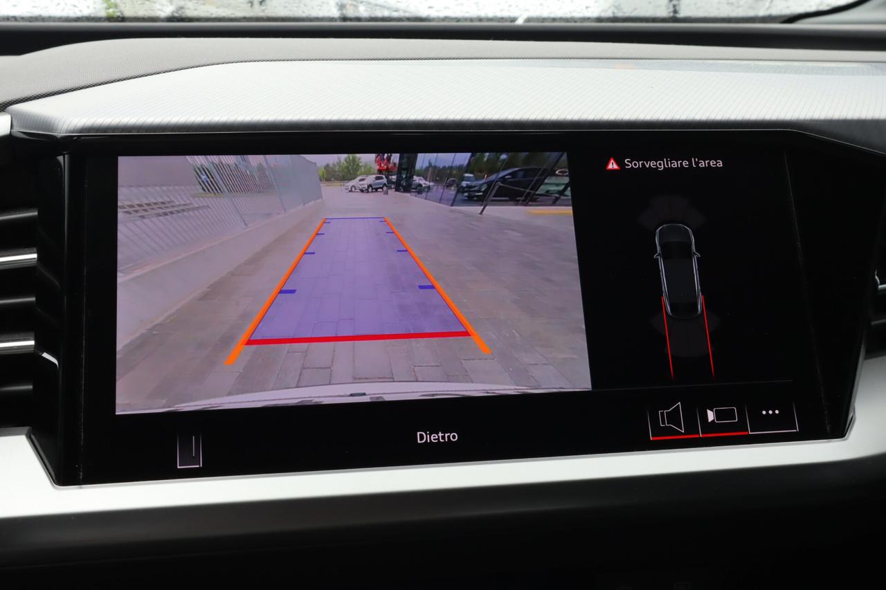 Audi Q4 45 e-tron 286 CV LED Camera ACC