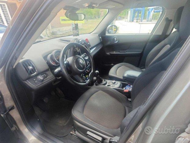 MINI Countryman 1.5 One D Boost Countryman UNICO