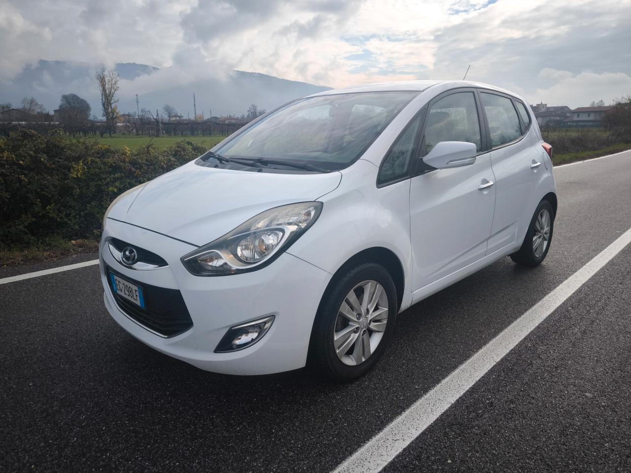 HYUNDAI IX20 1,4 BENZINA-KM 90000-OK NEOPAT.