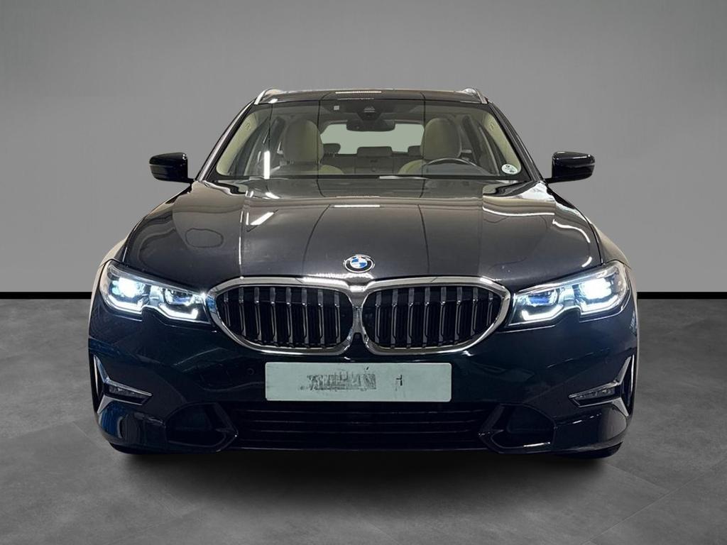 BMW Serie 3 Touring 320 d Mild Hybrid 48V Luxury xDrive Steptronic