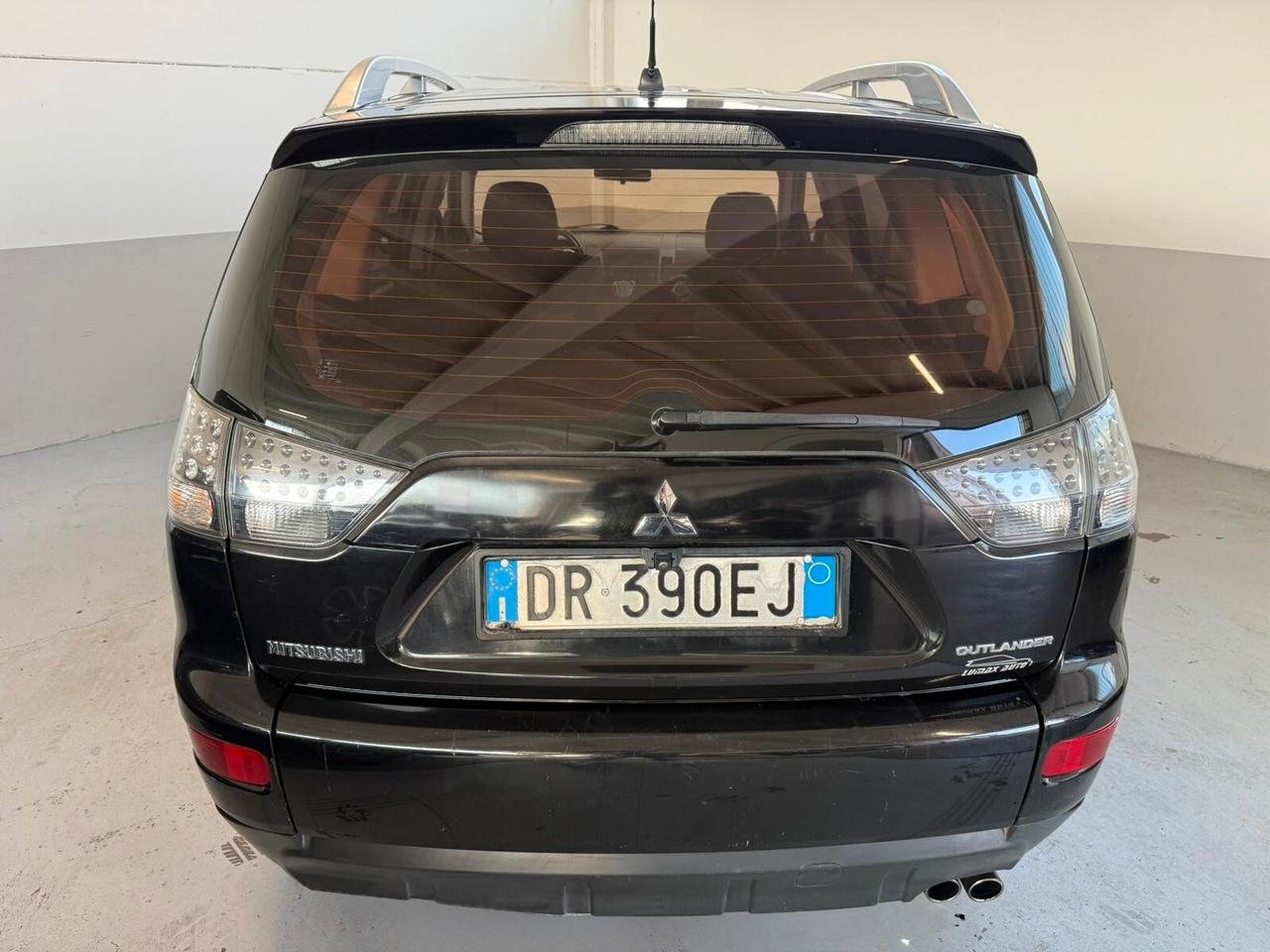 Mitsubishi Outlander 2.0 DI-D Invite DPF