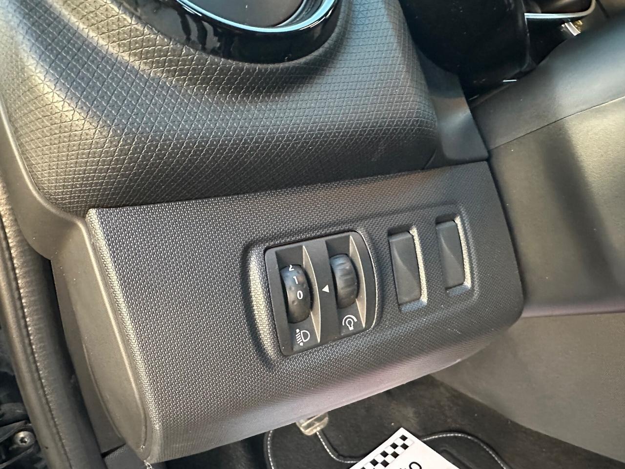 Renault Clio Sporter 2014 1.5 dCi 8V 75CV Wave