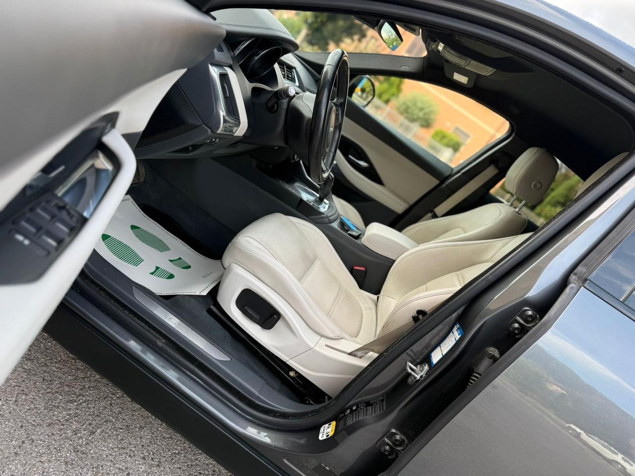 Jaguar E-Pace 2.0D 150 CV AWD R-Dynamic S
