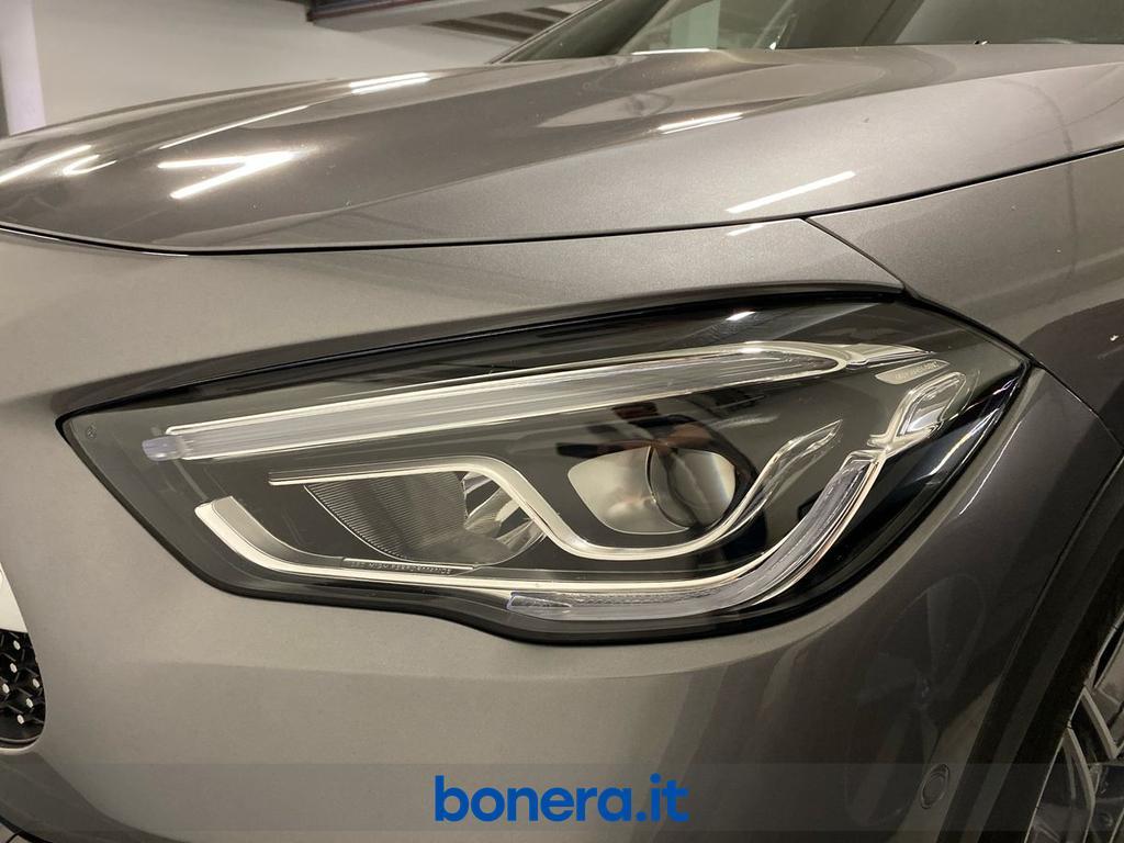 Mercedes GLA 200 200 D Premium 8G-DCT