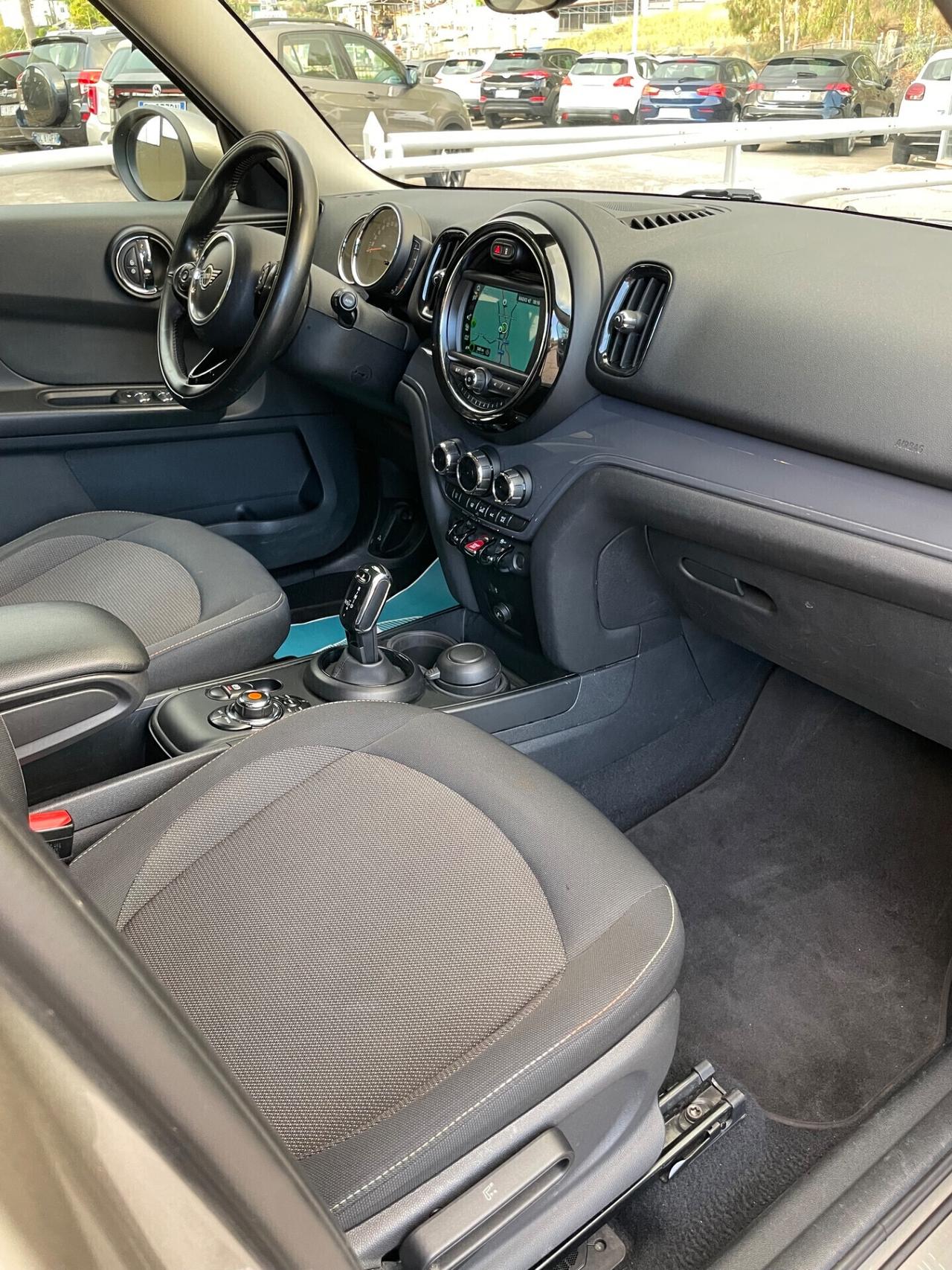 Mini Cooper D Countryman 2.0 Hype ALL4