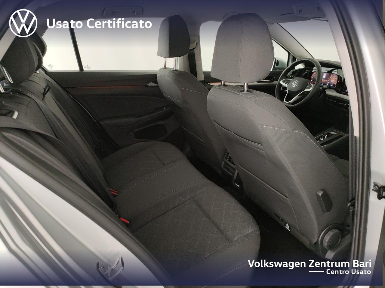 Volkswagen Golf 2.0 tdi life 115cv dsg