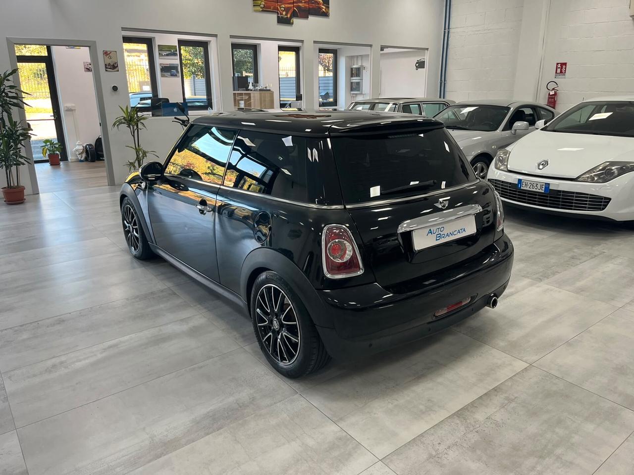 MINI One 1.6
