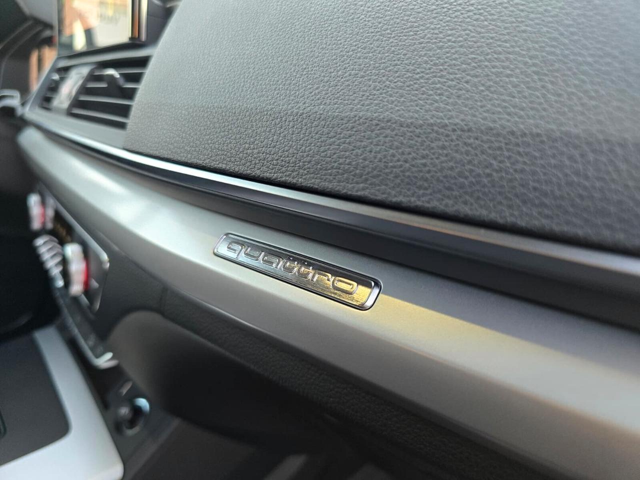 Audi Q5 40 TDI 204 CV quattro S tronic line