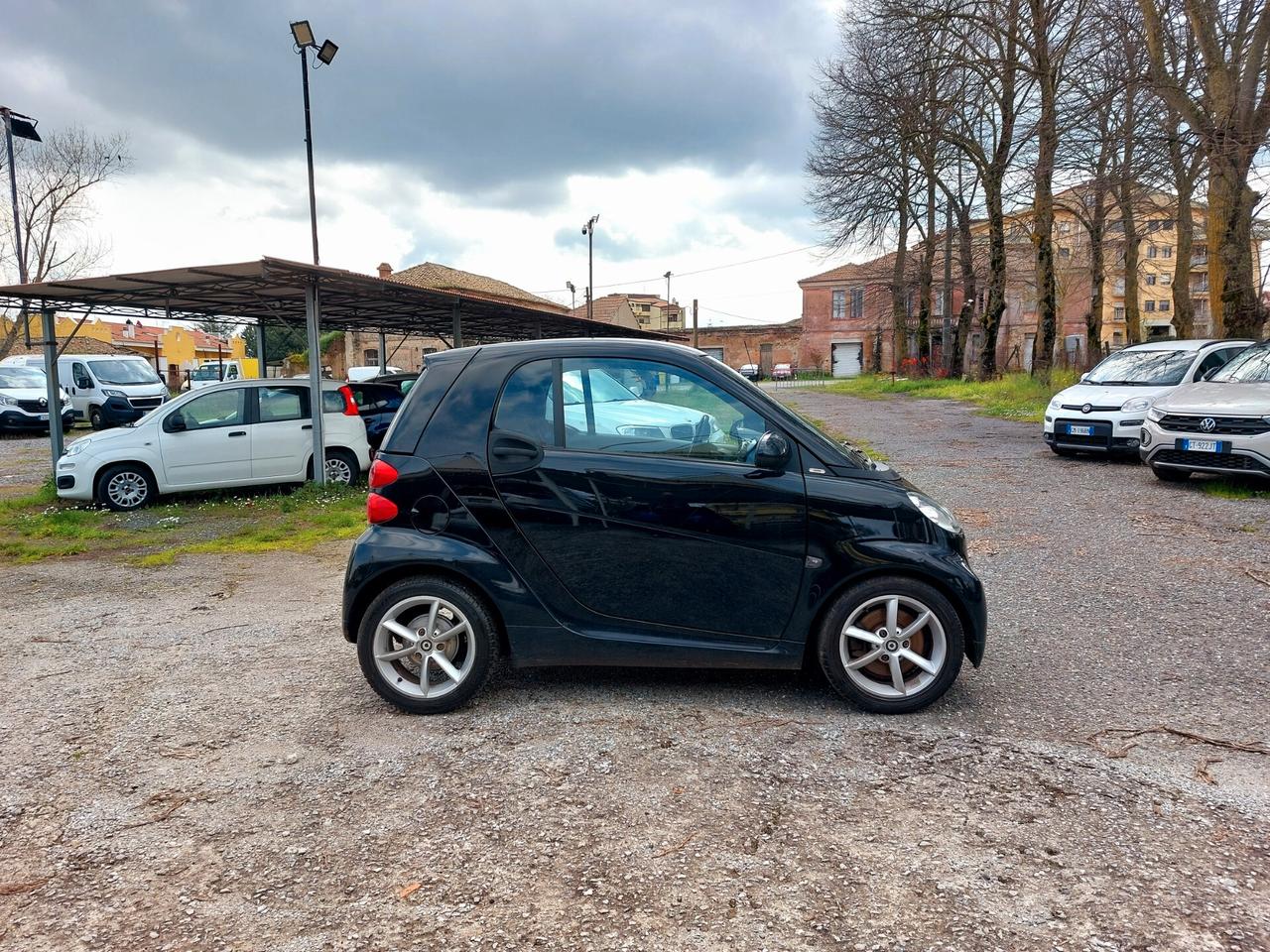 Smart ForTwo 1000 70CV MHD coupè Pulse - 2011