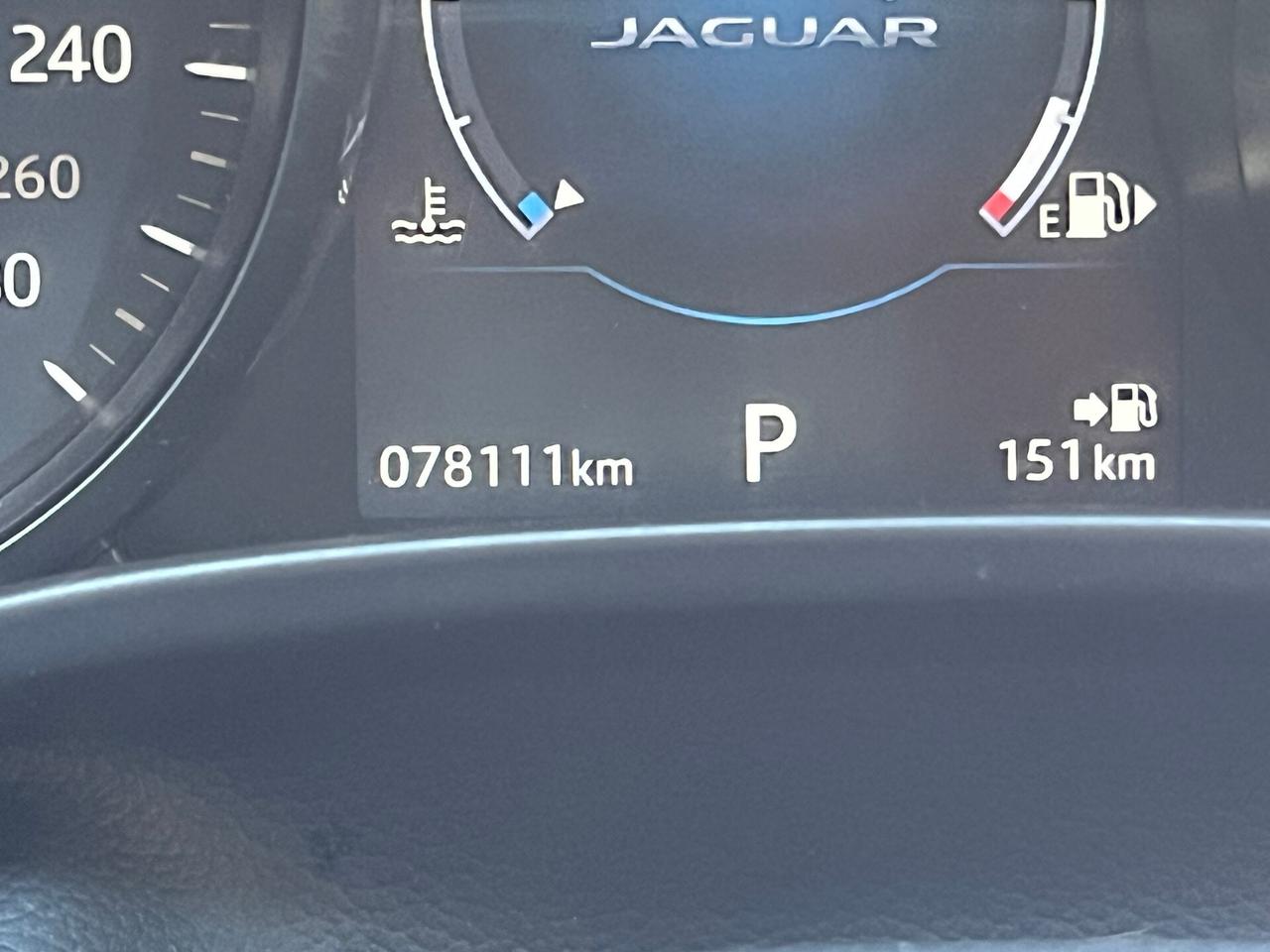 JAGUAR XE 2.0 D PORTFOLIO - CAMBIO AUTOMATICO - KM 78.111
