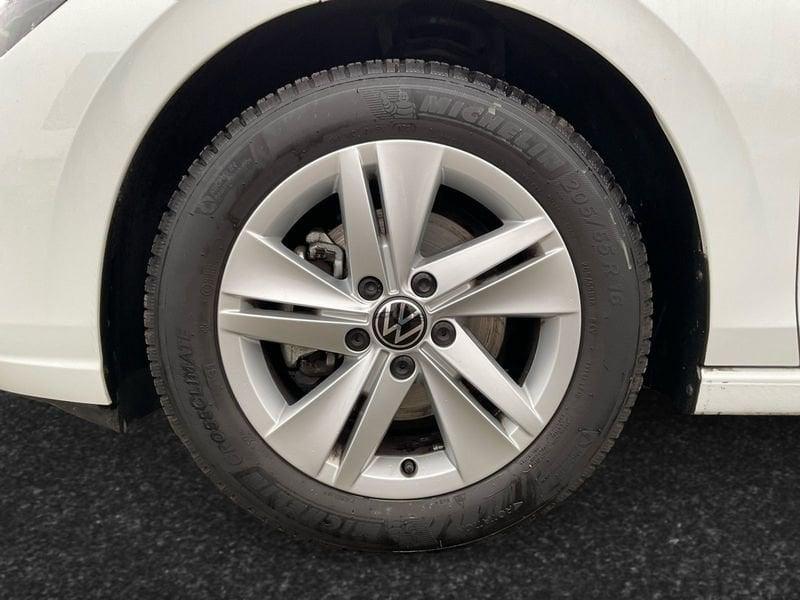 Volkswagen Golf 2.0 TDI Life NAVI LED ACC