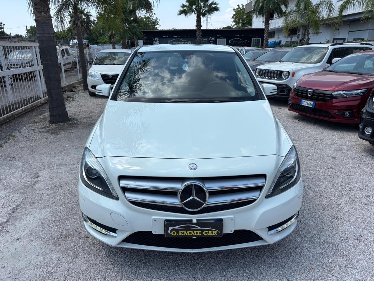 MERCEDES B180 109 CV CDI PREMIUM 140.000KM