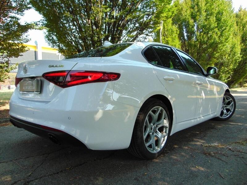 ALFA ROMEO Giulia (2016) Giulia 2.2 Turbodiesel...