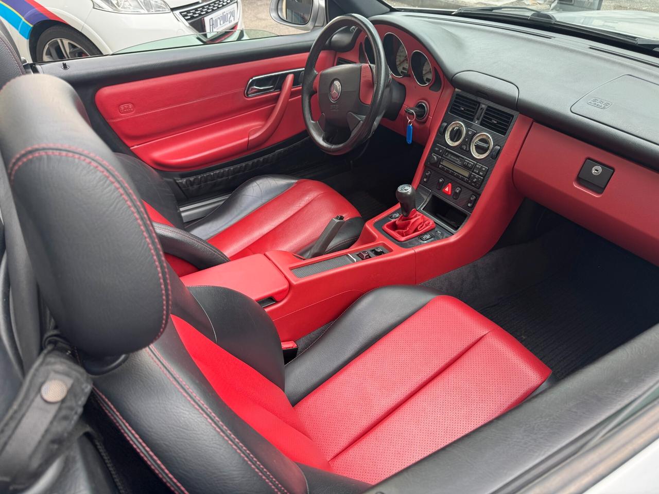 Mercedes-benz SLK 200