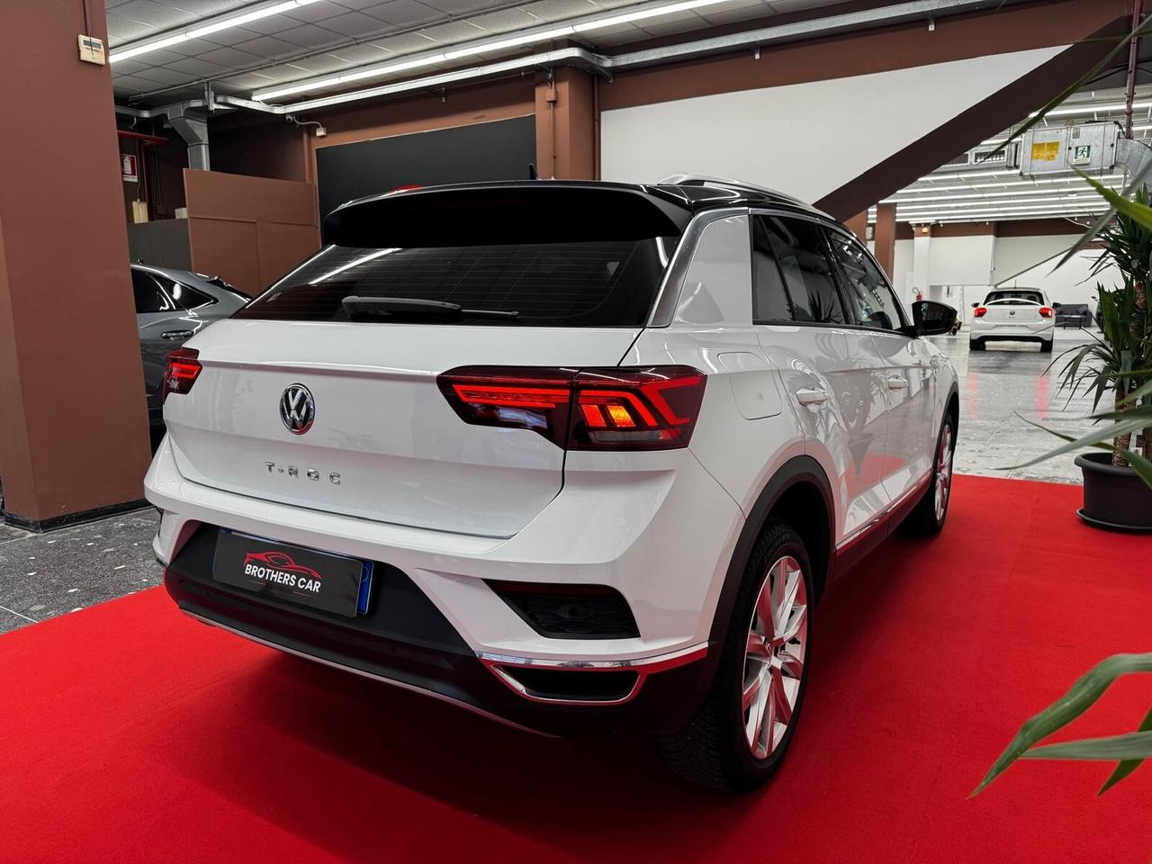 Volkswagen T-Roc 1.5 DSG Retrocamera